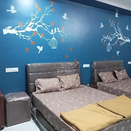 Honest Deluxe Room Garudeshwar Exterior foto